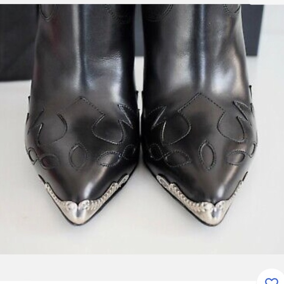 Saint Laurent Black leather western stiletto bootie with chrome tip. Size 40. - Picture 9 of 11